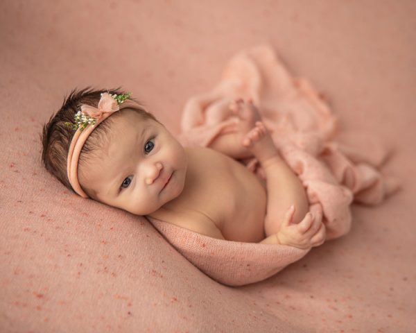 Backdrop rosa til nyfødtfotografering